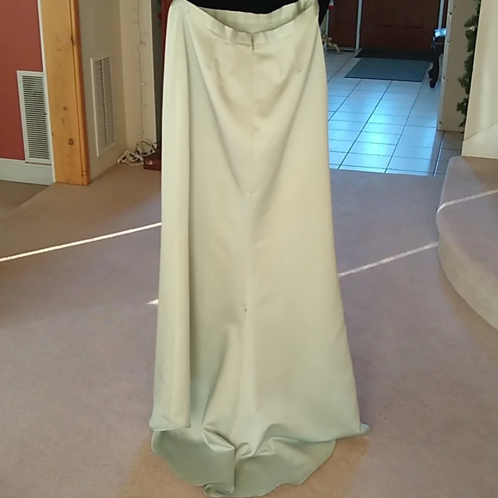 Alfred Angelo gown - Picture 13 of 16